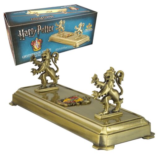 Gryffindor Wand Stand