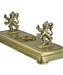 Alternative view of Gryffindor Wand Stand