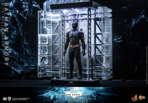 Batman Armory with Bruce Wayne Sixth Scale Figure Set By Hottoys - Image 2