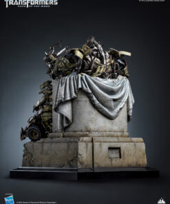 Megatron on Throne Statue By Queen Studios - Image 14