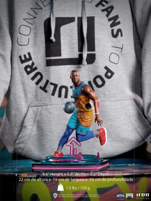 LEBRON JAMES 1:10 Scale Statue by Iron Studios - Image 2