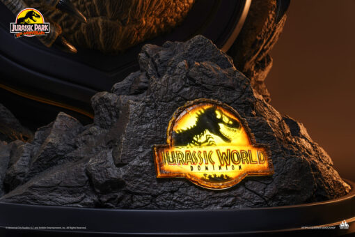 Queen Studios’s T-Rex 1/3 Bust - 99 pieces worldwide - Image 8