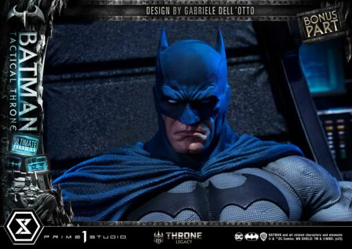 Batman (Comics) Batman Tactical Throne favorite "Design by Gabriele Dell'Otto" Ultimate Bonus Version - Image 4