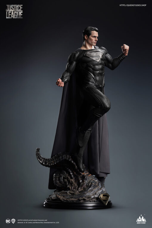 DC Superman (Black Suit) 1/3 Scale Statue Premium Edition By Queen Studio99 pieces worldwide - Image 15