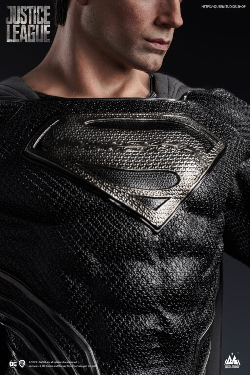 DC Superman (Black Suit) 1/3 Scale Statue Premium Edition By Queen Studio99 pieces worldwide - Image 30