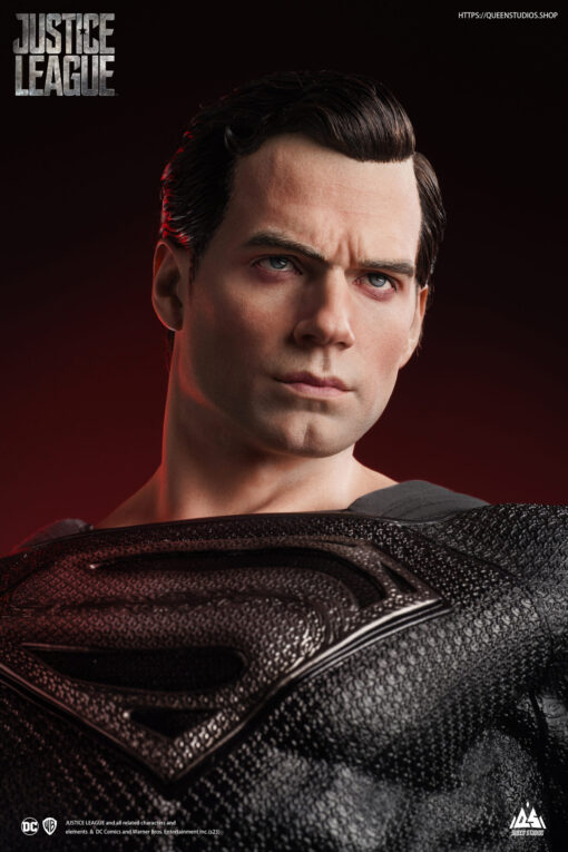 DC Superman (Black Suit) 1/3 Scale Statue Premium Edition By Queen Studio99 pieces worldwide - Image 7
