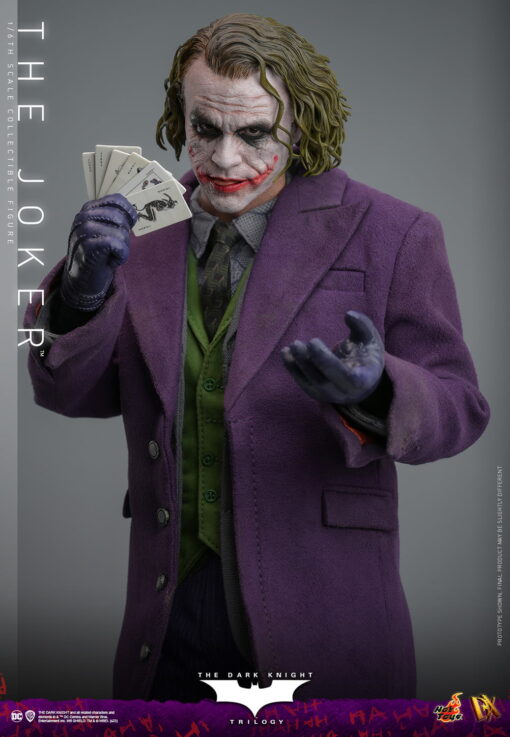 The Joker Sixth Scale Figure  by Hot Toys - Image 3