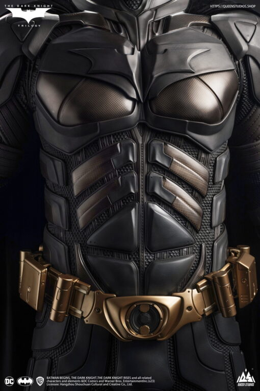 Queen Studios: TDK Batman 1/1 Statue (Cowl Head Sculpt Only) - Premium Edition - Image 16