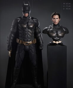 Queen Studios - Christian Bale 1/1 Bust + TDK Batman 1/1 Statue + Batman Armory (with interchangeable head sculpts) Ultimate Edition - Image 41