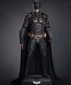 Queen Studios - Christian Bale 1/1 Bust + TDK Batman 1/1 Statue + Batman Armory (with interchangeable head sculpts) Ultimate Edition - Image 22