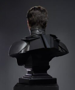 Queen Studios - Christian Bale 1/1 Bust + TDK Batman 1/1 Statue + Batman Armory (with interchangeable head sculpts) Ultimate Edition - Image 31