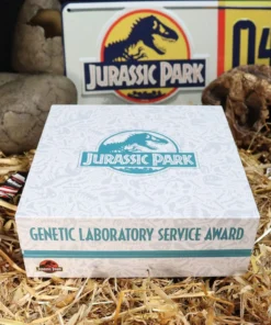 Jurassic World Jurassic Park Genetics Laboratory Limited Edition Premium Box Kit