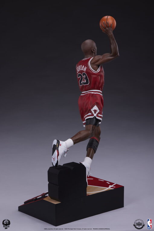 Michael Jordan Quarter Scale Statue By PCS - Image 12