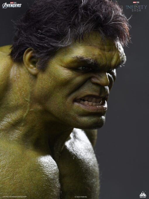 Queen Studios Hulk 1/3 Statue - Image 9