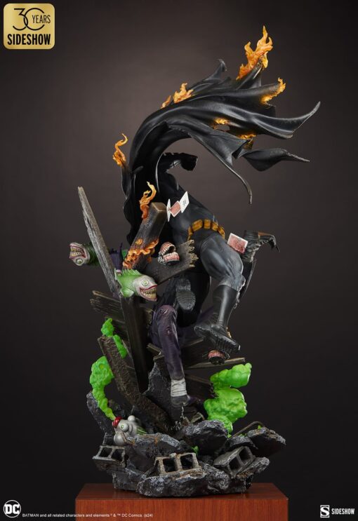 Batman vs The Joker: Eternal Enemies Premium Format™ Figure - Image 9