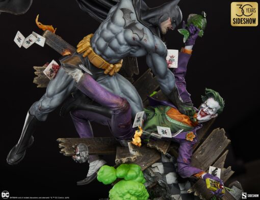Batman vs The Joker: Eternal Enemies Premium Format™ Figure - Image 7