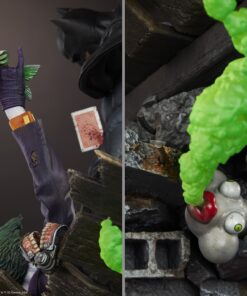 Batman vs The Joker: Eternal Enemies Premium Format™ Figure - Image 6