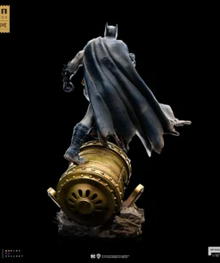 Batman Deluxe - Event Exclusive - DC Comics - Art Scale 1/10 - Iron Studios - Image 5
