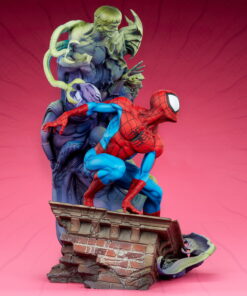 Spider-Man Premium Format™ Figure - Image 8