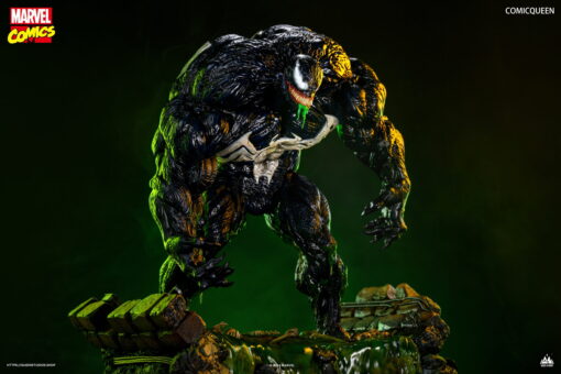 Queen Studios Spider-Man VS Venom 1/4  Statue - Premium Edition - Image 18