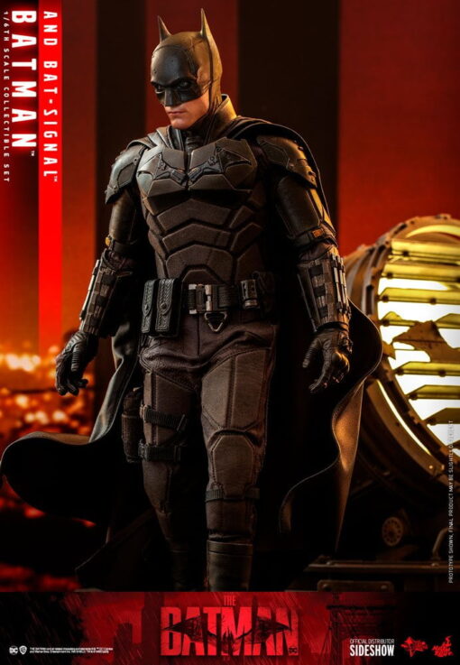 Batman and Bat-Signal Collectible Set - Image 10