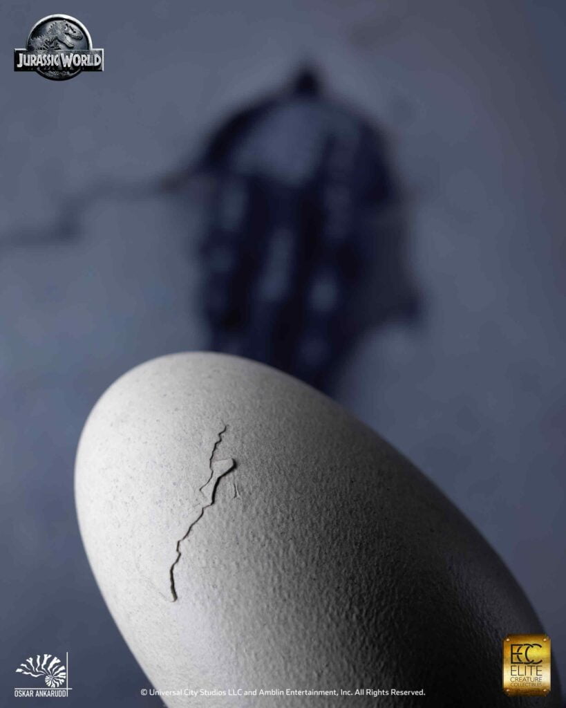 jurassic_park_indominus_rex_hatchling_08