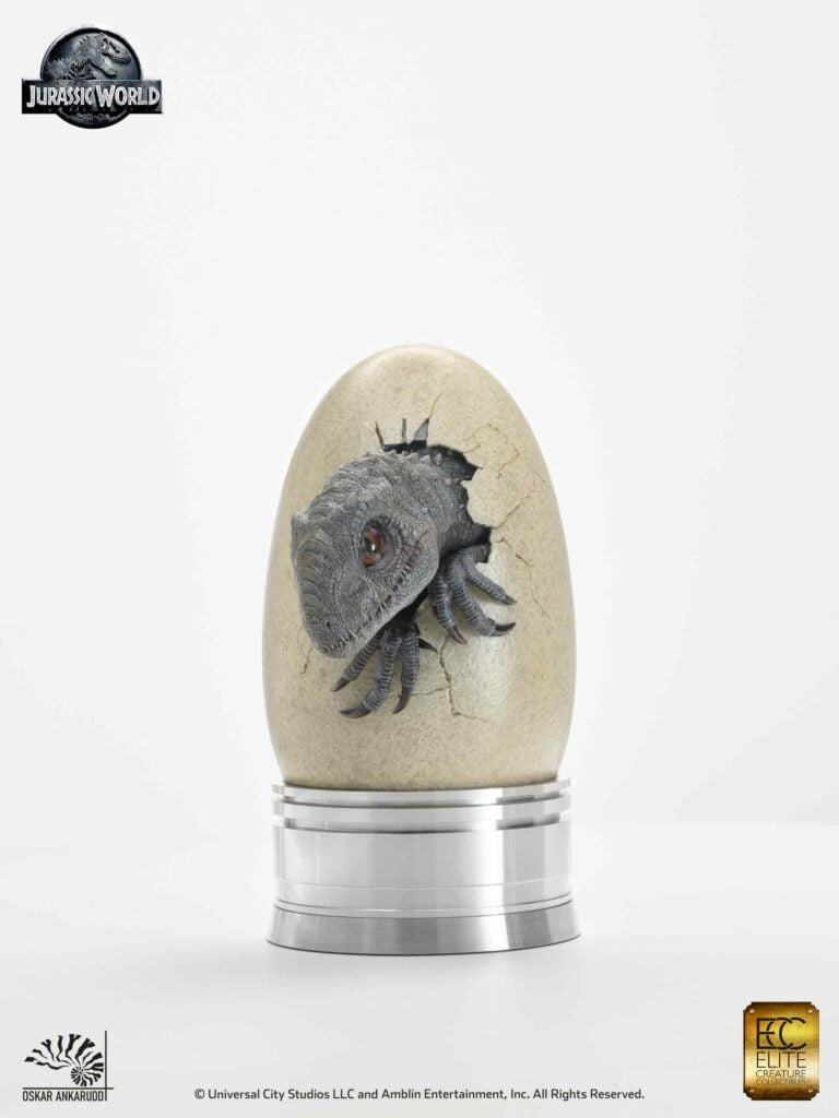 jurassic_park_indominus_rex_hatchling_19