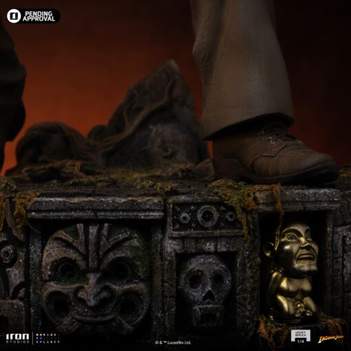 INDIANA JONES Legacy Replica 1/4 Scale Statue By Iron Studios - Image 9