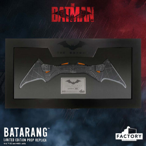 The Batman Batarang Prop Replica - Factory Entertainment - Image 6