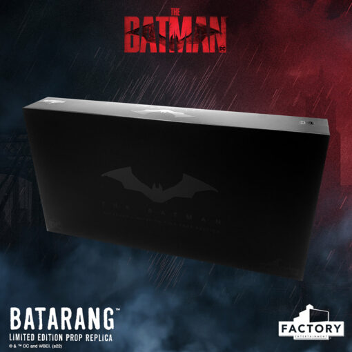 The Batman Batarang Prop Replica - Factory Entertainment - Image 3