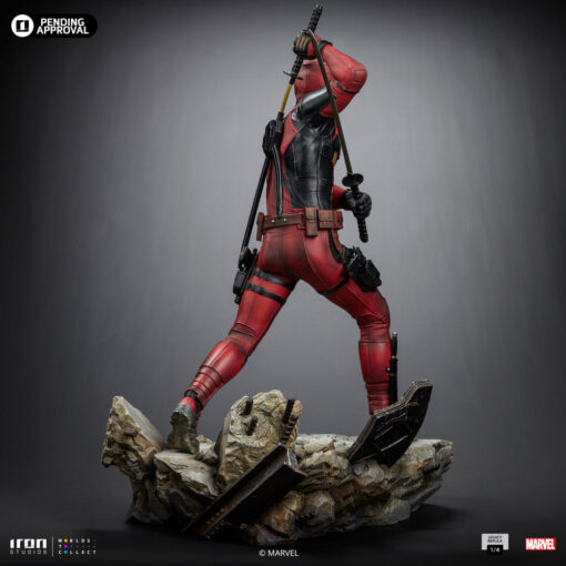 Deadpool Quarter Scale Statue - Iron Studios - Image 8
