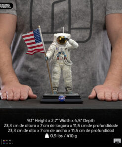Alternative view of APOLLO 11 ASTRONAUT Art Scale 1/10 - Iron Studios