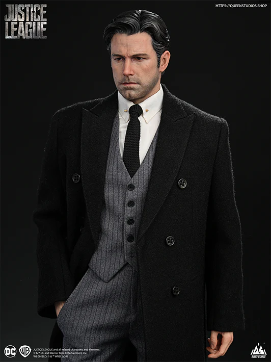 Queen Studios Bruce Wayne (Ben Affleck) 1/4 Statue - Image 12