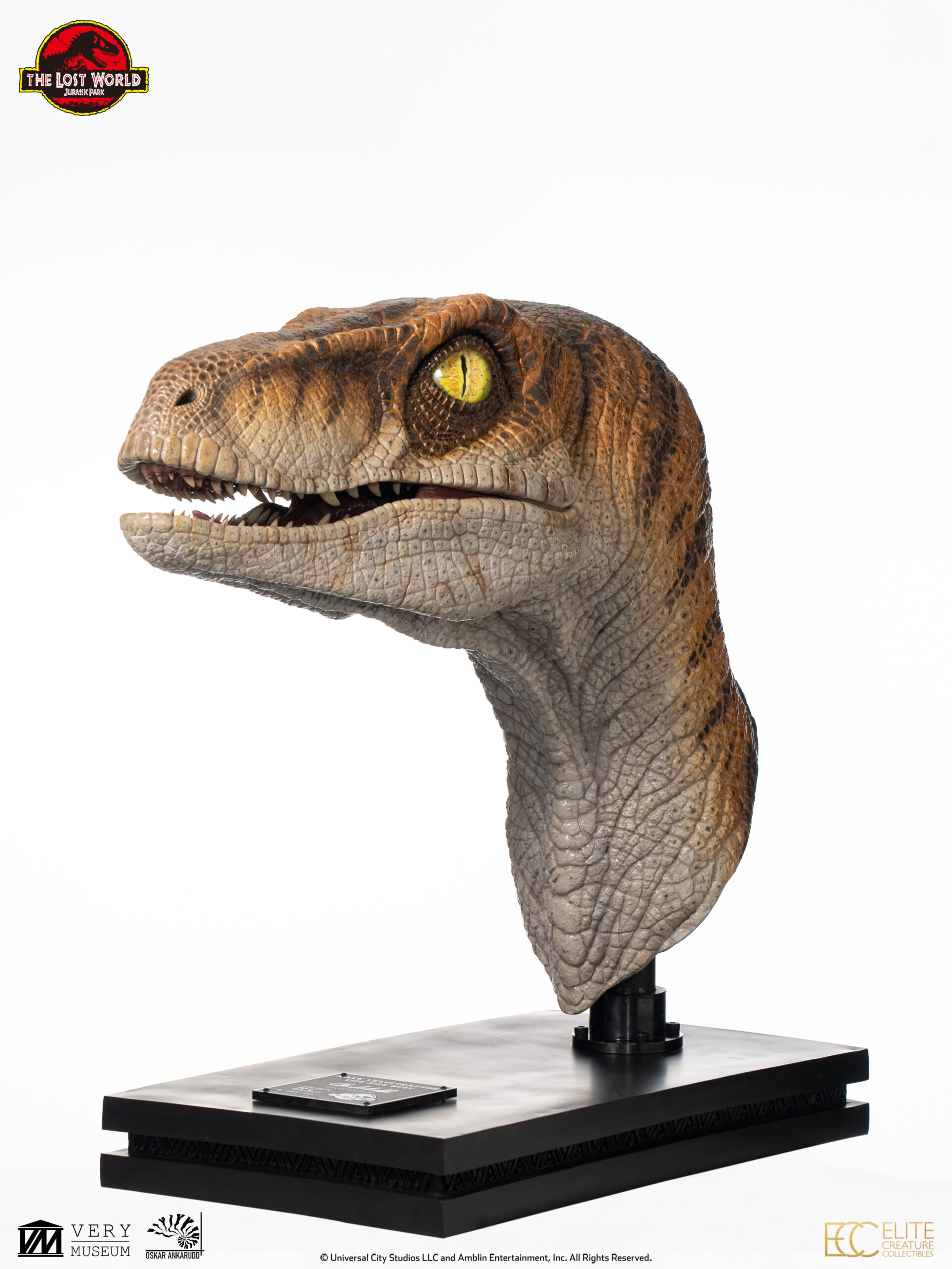 ELITE CREATURE COLLECTIBLE PRESENTS: The Lost World: Jurassic Park Male Velociraptor Life-Size Bust - Image 10