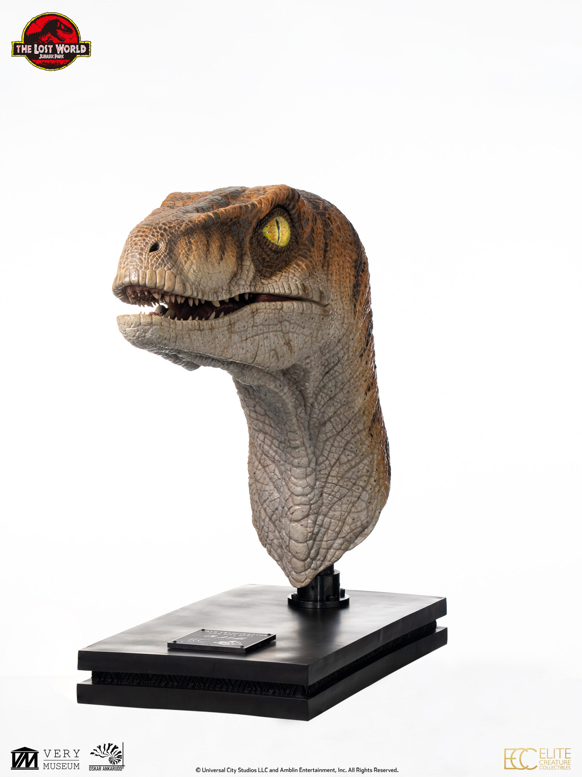 ELITE CREATURE COLLECTIBLE PRESENTS: The Lost World: Jurassic Park Male Velociraptor Life-Size Bust - Image 12