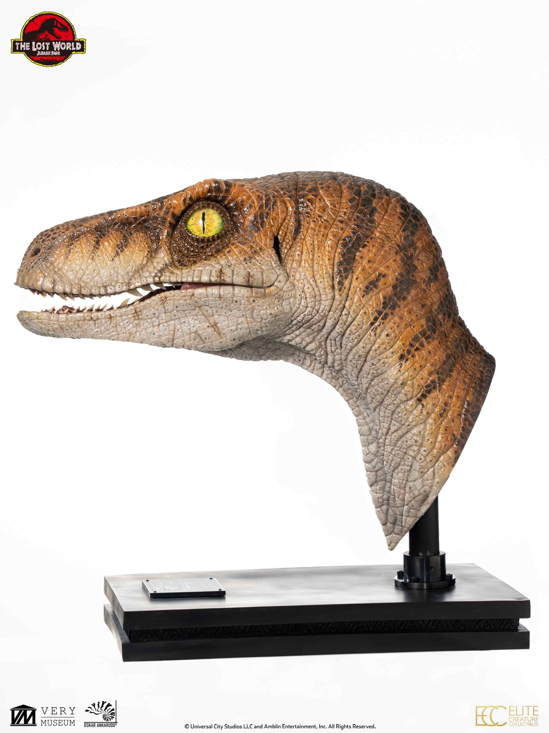 ELITE CREATURE COLLECTIBLE PRESENTS: The Lost World: Jurassic Park Male Velociraptor Life-Size Bust - Image 4