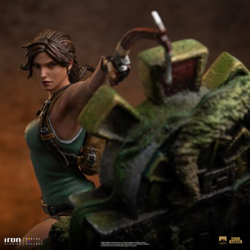 Lara Croft Deluxe 1:10 Scale Statue by Iron Studios - Image 11