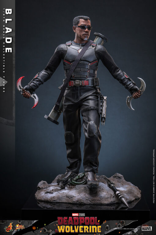 Blade Sixth Scale Figure - Hot Toys - Image 4