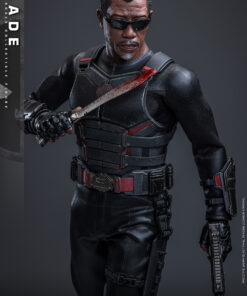 Blade Sixth Scale Figure - Hot Toys - Image 9