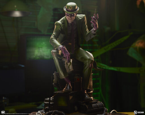 Riddler™ Premium Format™ Figure - Sideshow Collectibles - Image 9