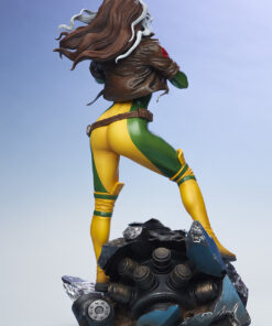 Rogue Premium Format™ Figure - Sideshow Collectibles - Image 5