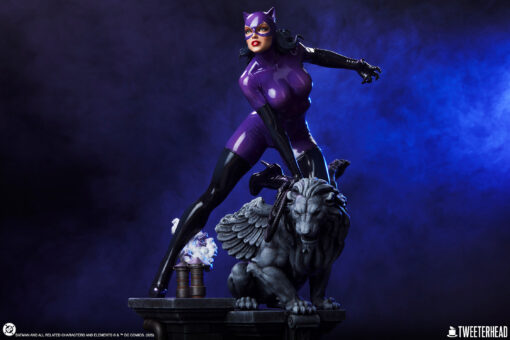 Catwoman (Purple Edition) Quarter Scale Maquette - Tweeterhead - Image 7