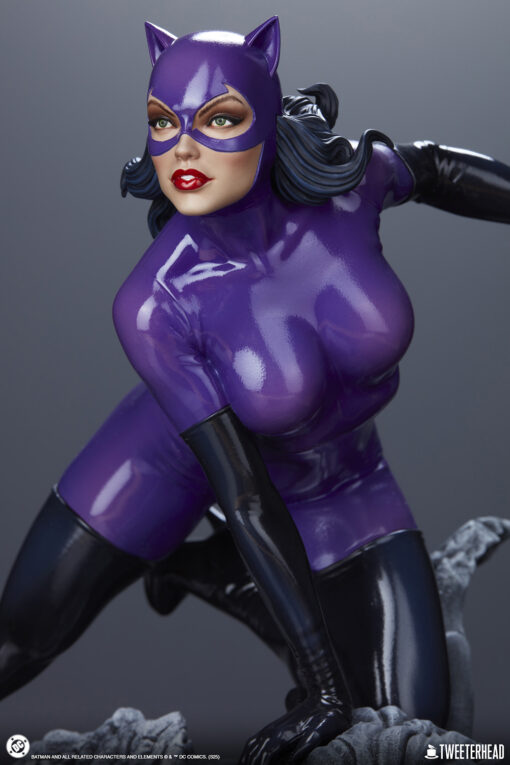 Catwoman (Purple Edition) Quarter Scale Maquette - Tweeterhead - Image 8