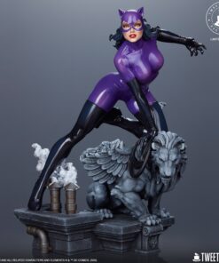 Catwoman (Purple Edition) Quarter Scale Maquette - Tweeterhead - Image 9
