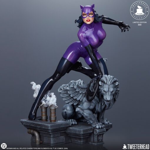 Catwoman (Purple Edition) Quarter Scale Maquette - Tweeterhead - Image 9