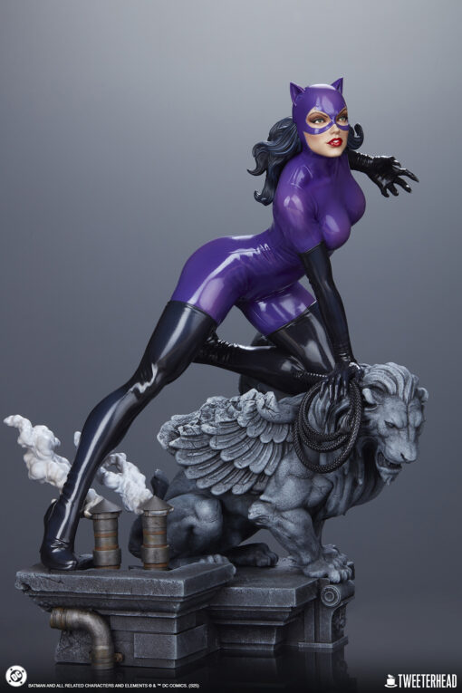 Catwoman (Purple Edition) Quarter Scale Maquette - Tweeterhead
