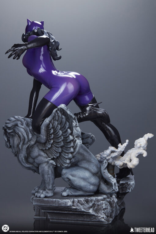 Catwoman (Purple Edition) Quarter Scale Maquette - Tweeterhead - Image 5