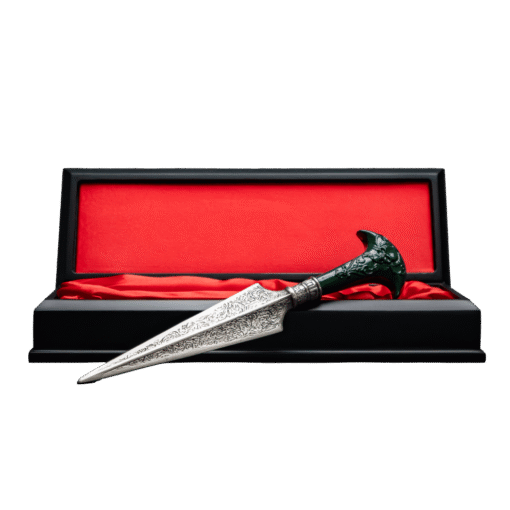 Bellatrix Lestrange Dagger - Noble Collection - Image 3