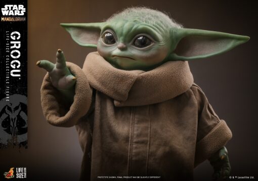 Grogu Life-Size Figure by Hot Toys - Image 6