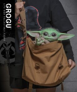 Grogu Life-Size Figure by Hot Toys - Image 15